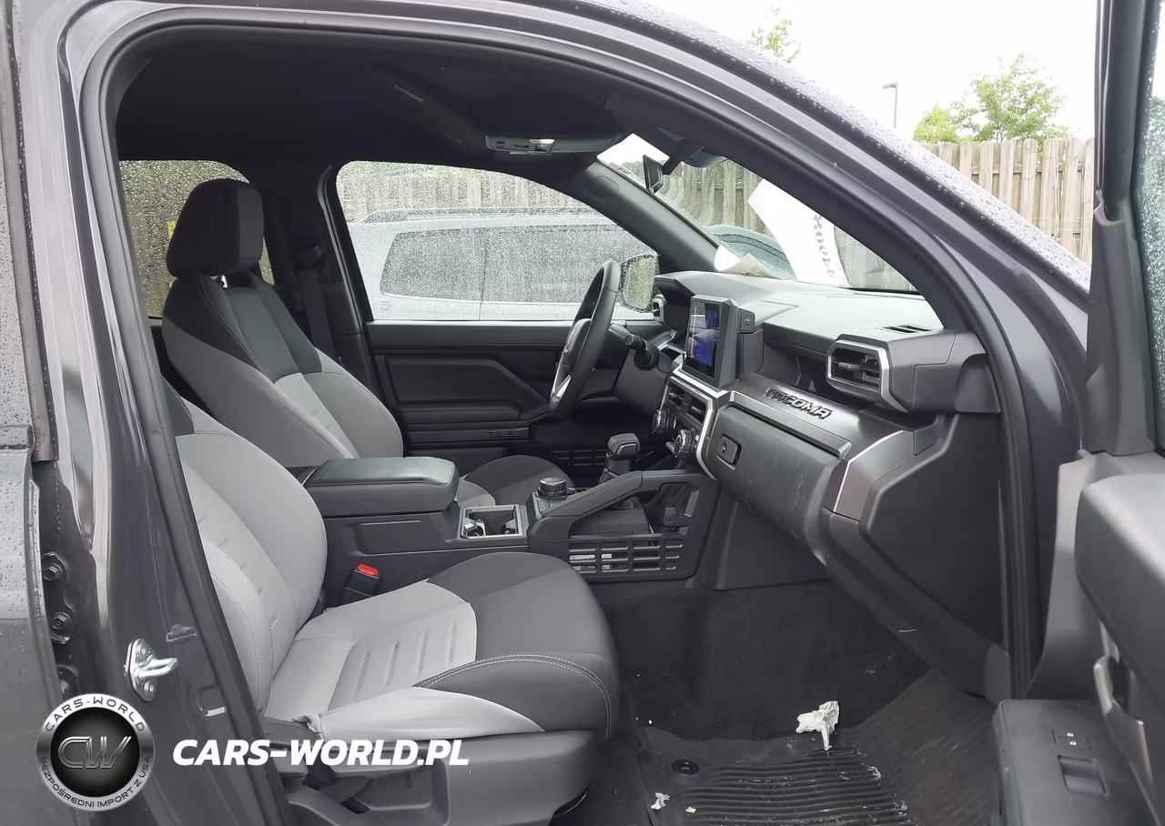 2025 Toyota Tacoma Trd Sport VIN:3TMLB5JN4SM143631 - 5