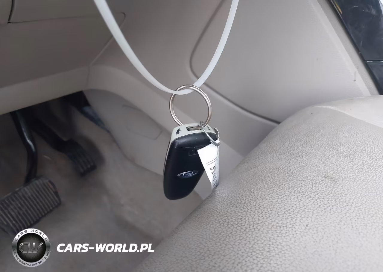 2014 Ford Escape Titanium VIN:1FMCU0J94EUE33928 - 11