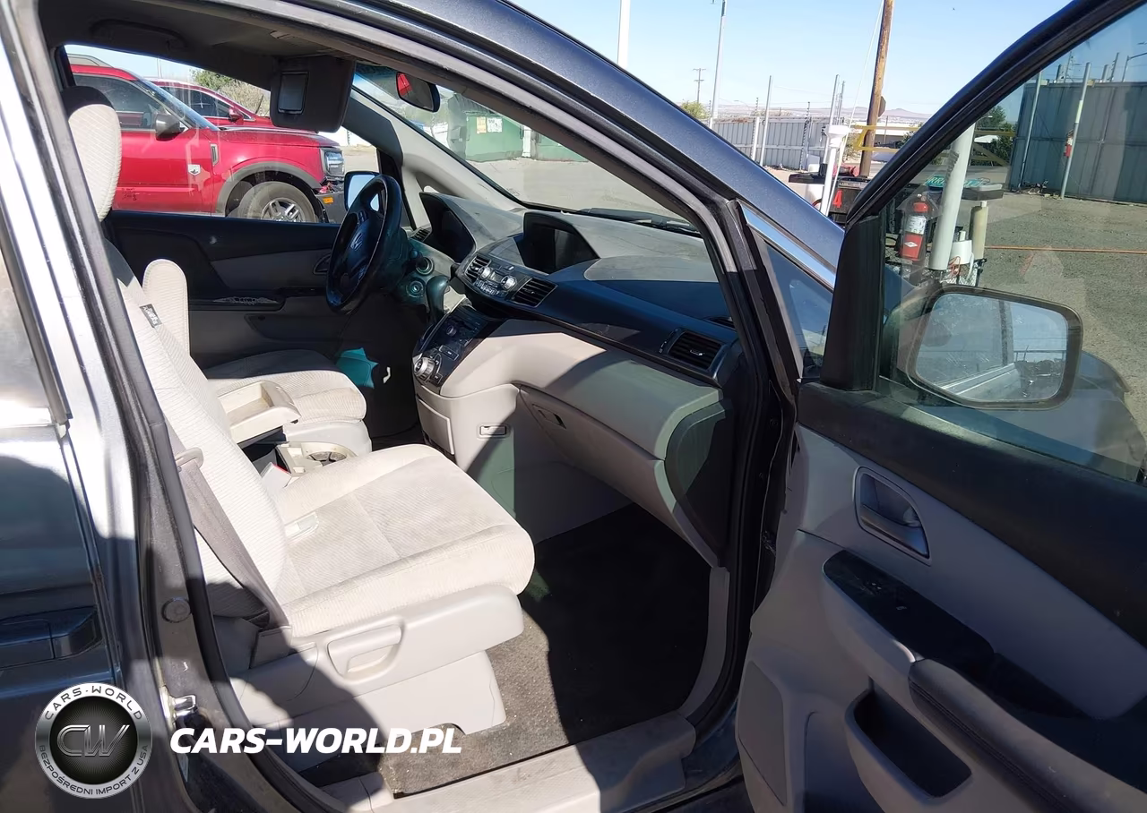 2013 Honda Odyssey Lx VIN:5FNRL5H29DB030722 - 5