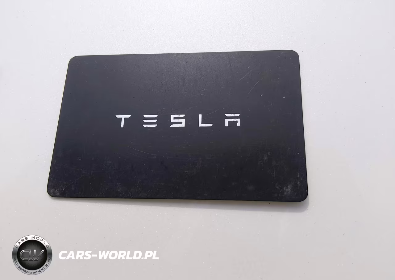 2018 Tesla Model 3 Long Range-Mid Range VIN:5YJ3E1EA6JF126582 - 11