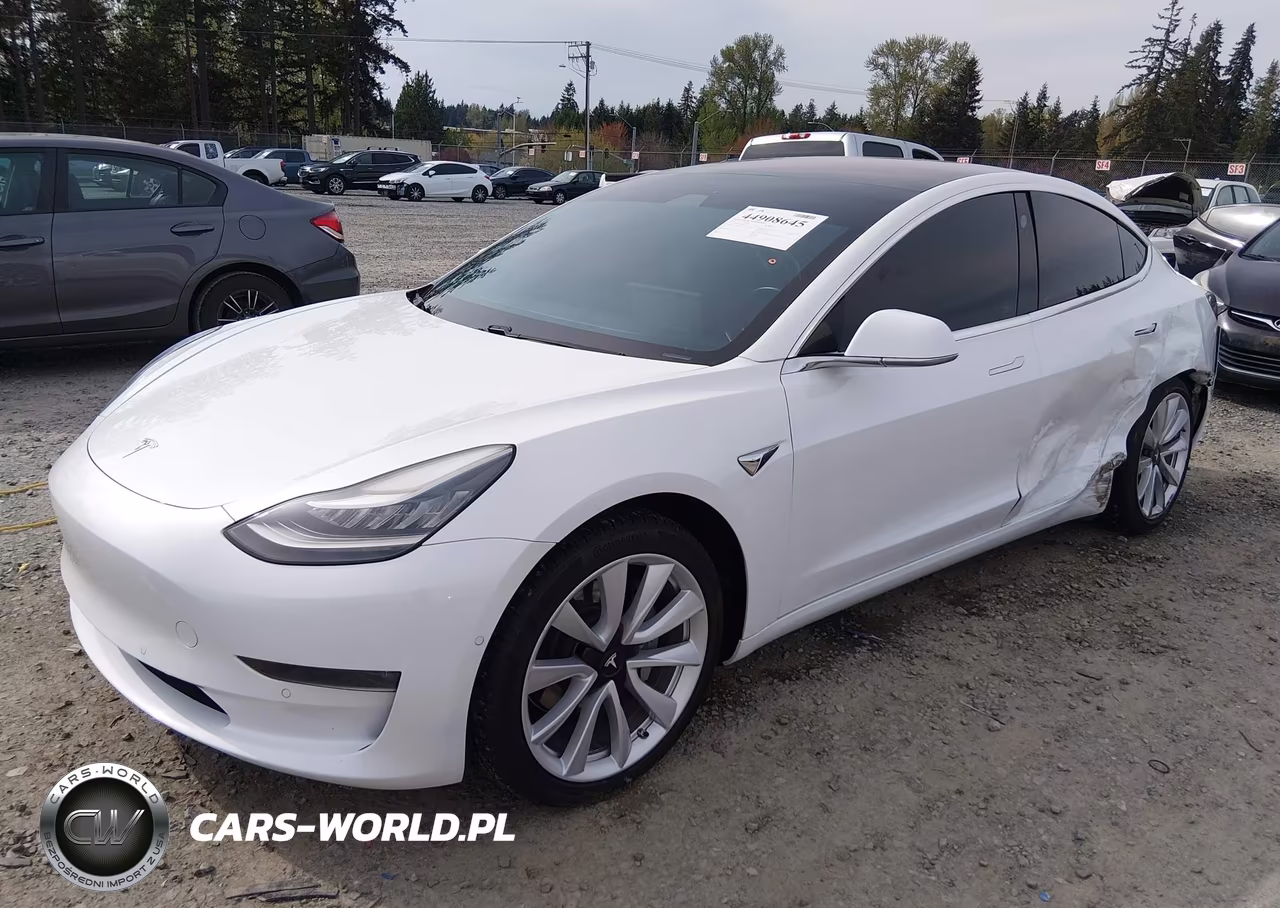 2018 Tesla Model 3 Long Range-Mid Range VIN:5YJ3E1EA6JF126582 - 2