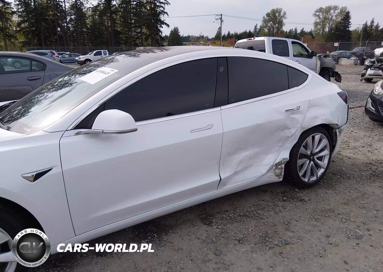 2018 Tesla Model 3 Long Range-Mid Range VIN:5YJ3E1EA6JF126582 - 6