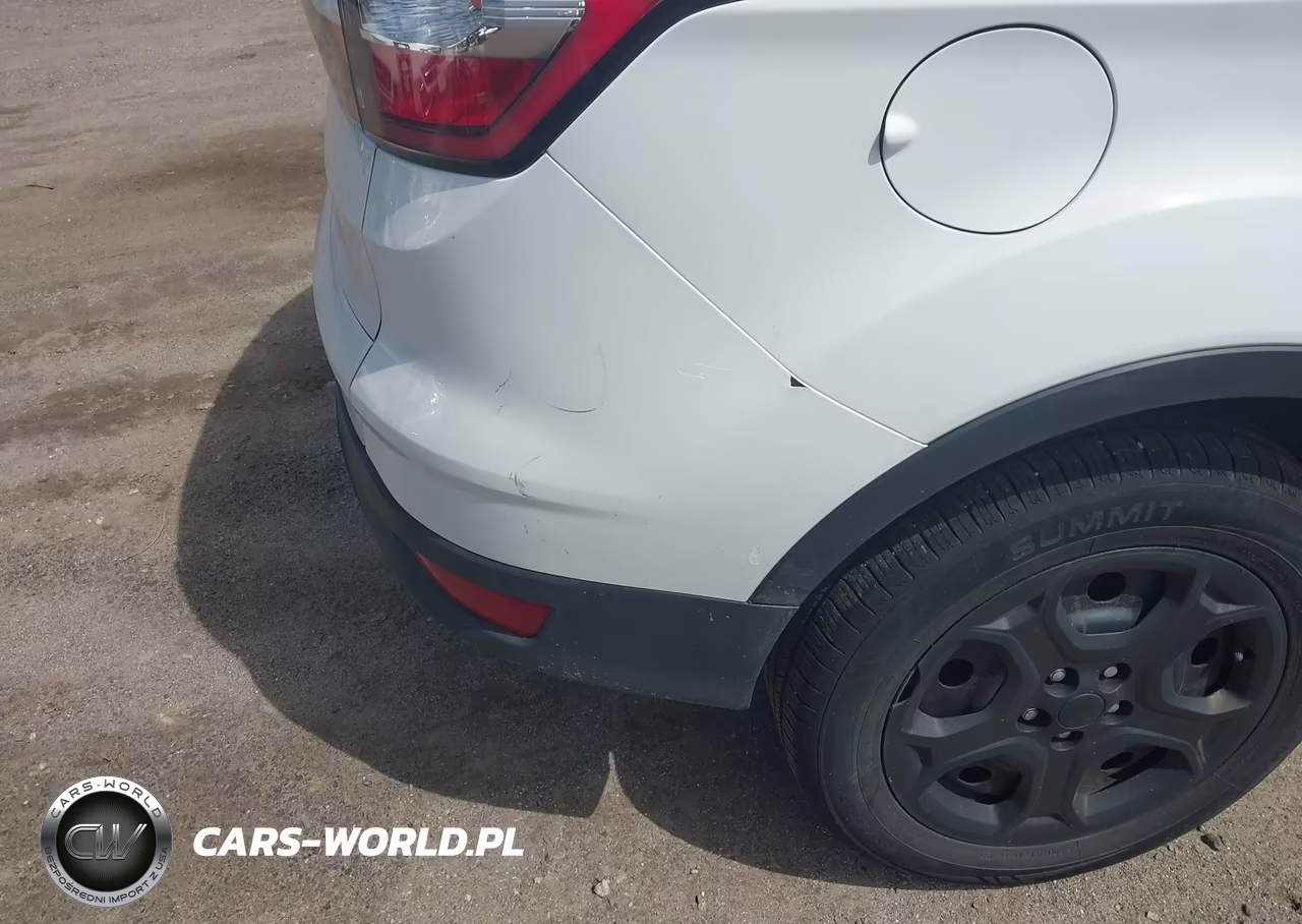2018 Ford Escape S VIN:1FMCU0F7XJUA71704 - 17
