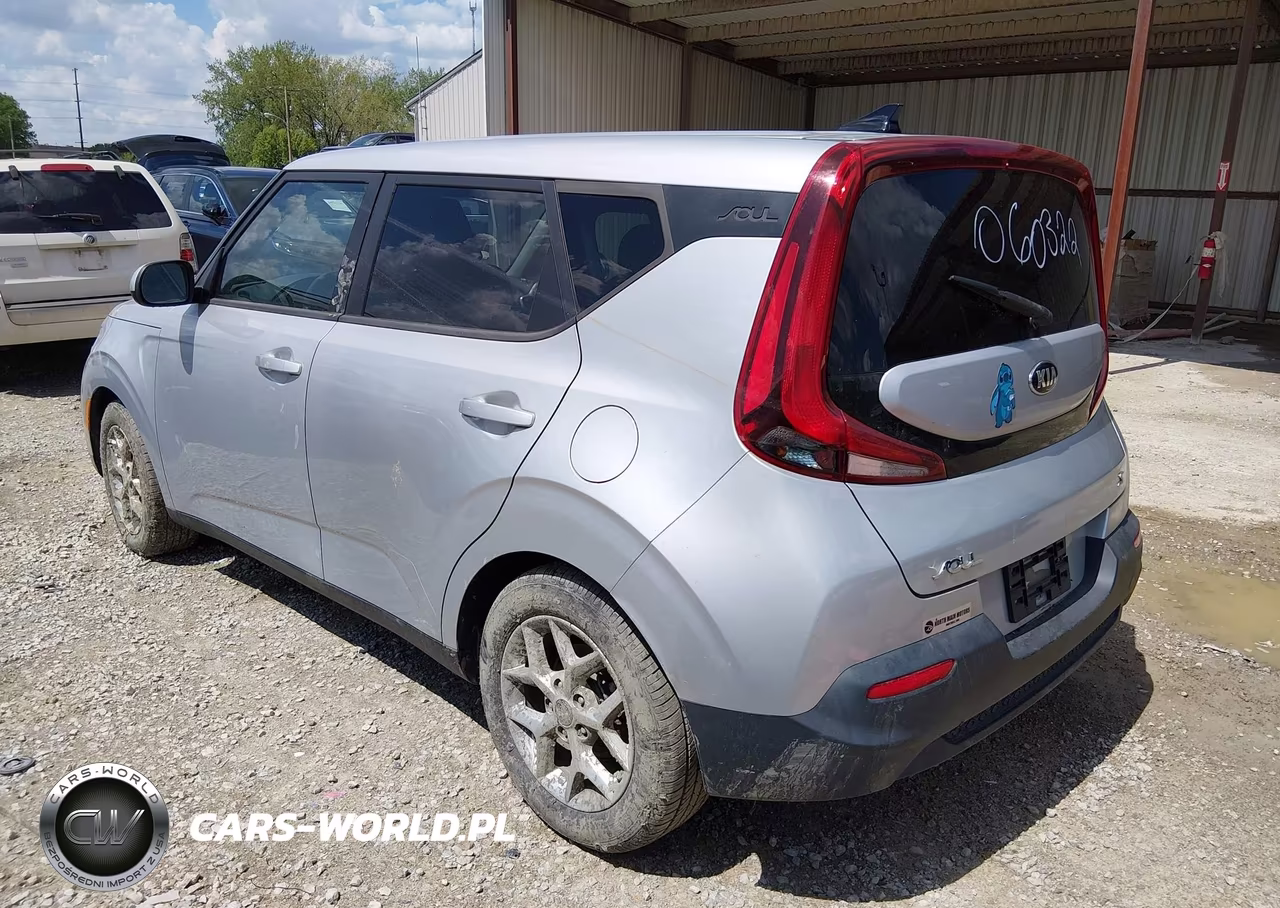 2020 Kia Soul S VIN:KNDJ23AU5L7060322 - 3