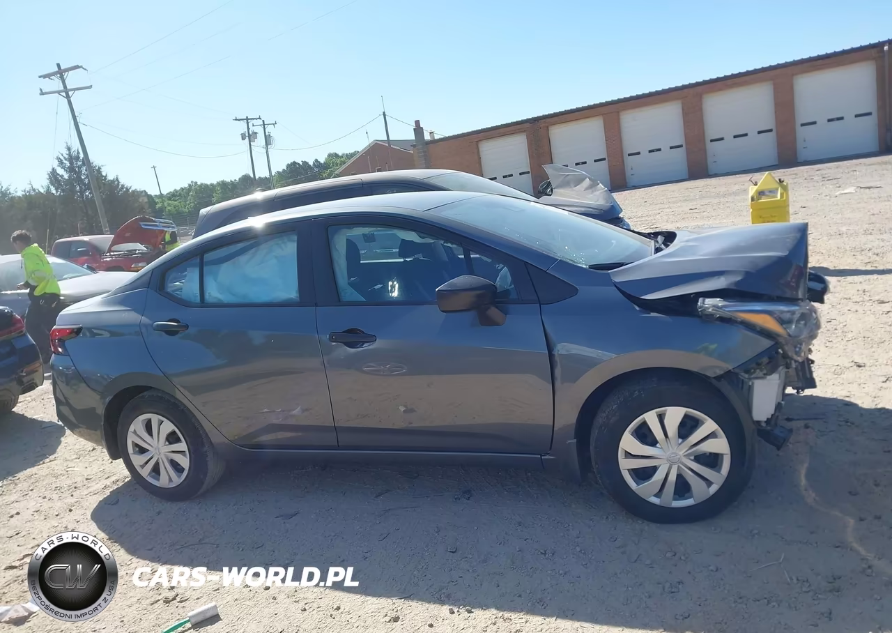 2025 Nissan Versa 1.6 S VIN:3N1CN8DV0SL847127 - 13