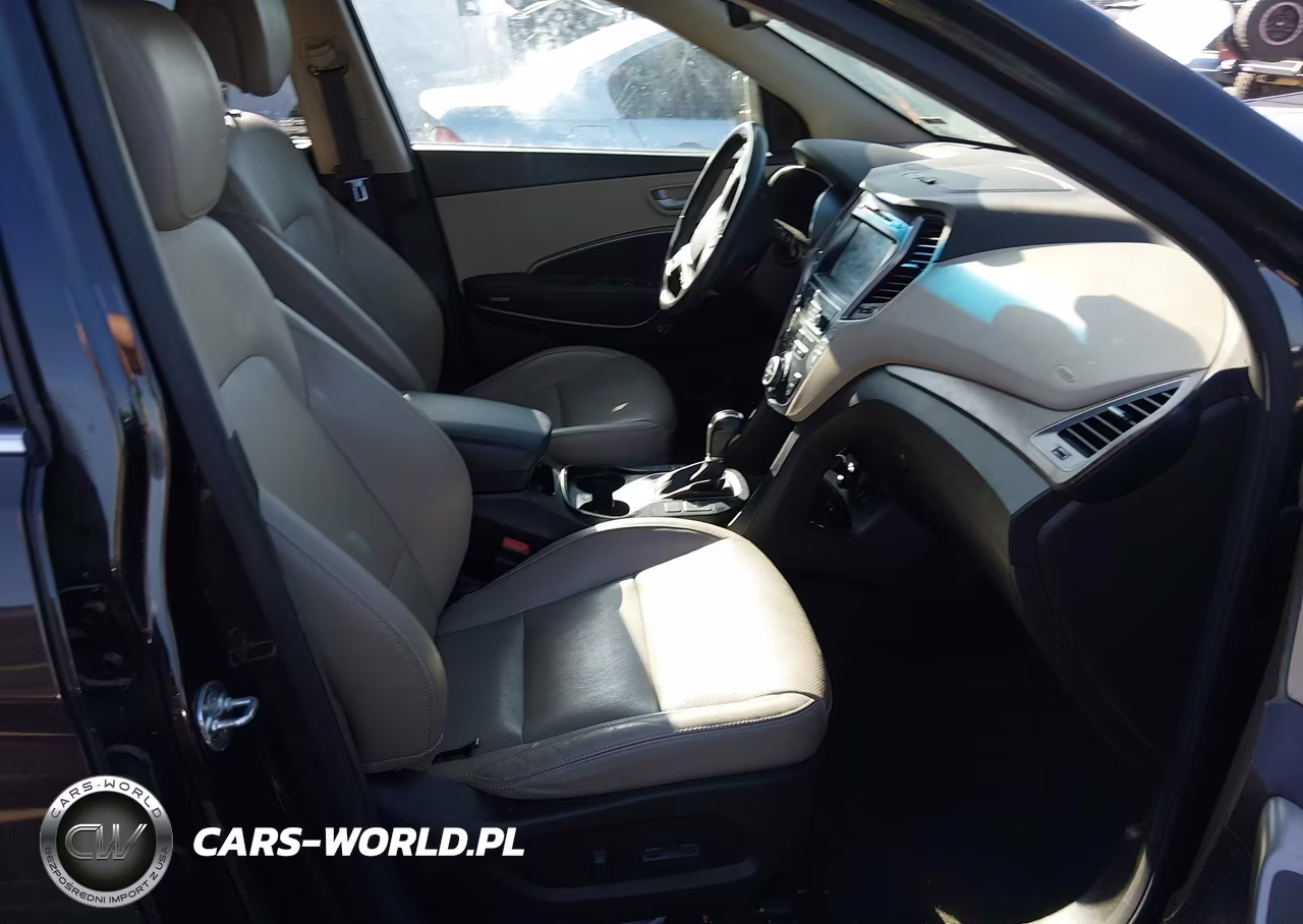 2017 Hyundai Santa Fe Se VIN:KM8SN4HF8HU248846 - 5