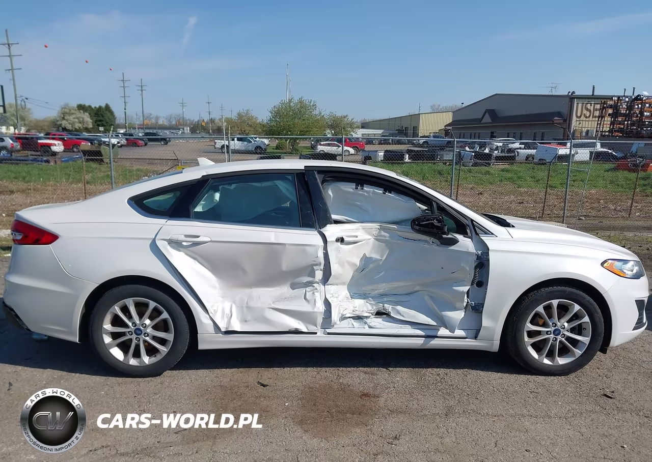 2020 Ford Fusion Se VIN:3FA6P0HD6LR110459 - 13