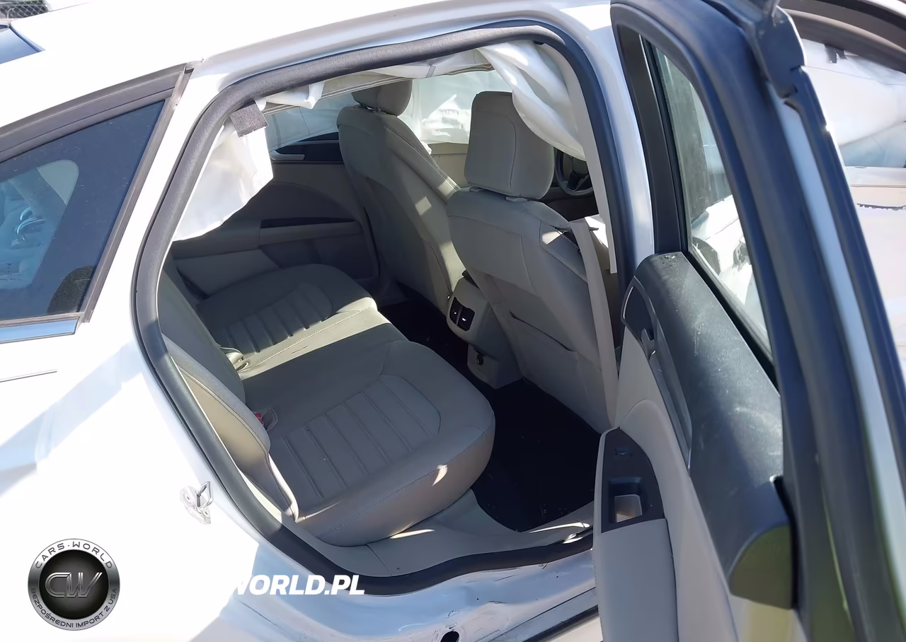 2020 Ford Fusion Se VIN:3FA6P0HD6LR110459 - 8