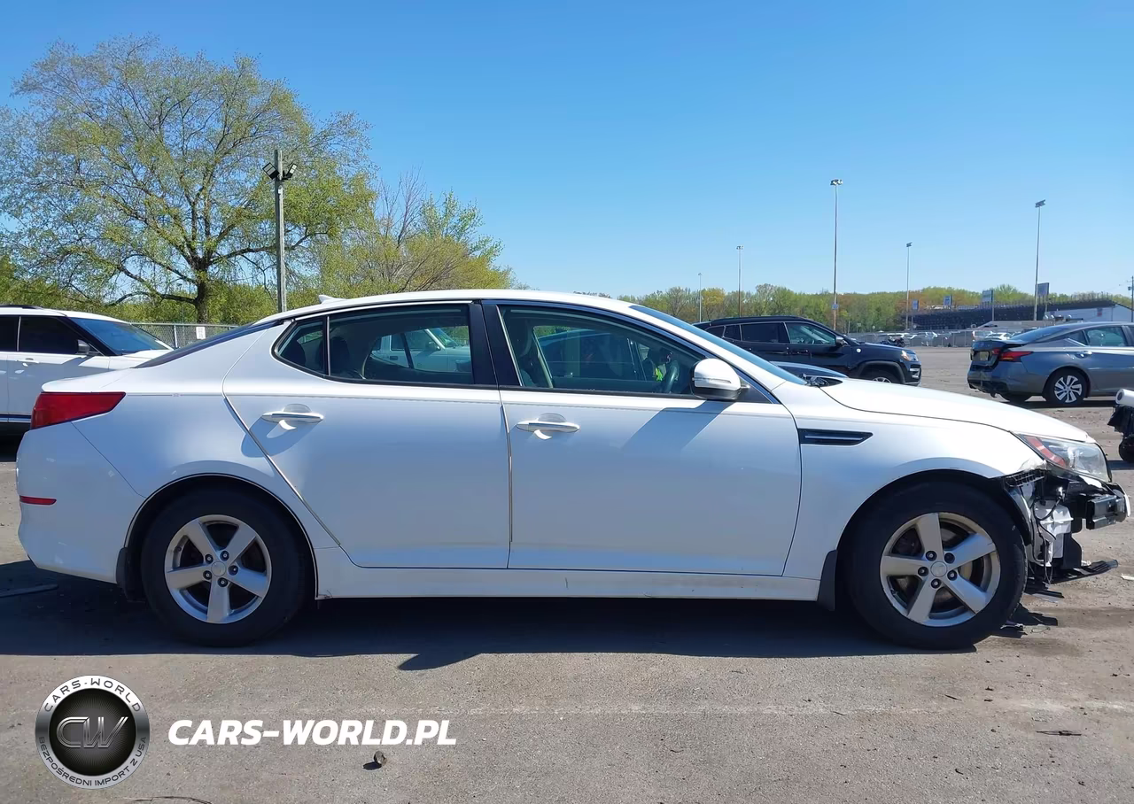 2015 Kia Optima Lx VIN:5XXGM4A73FG418291 - 13