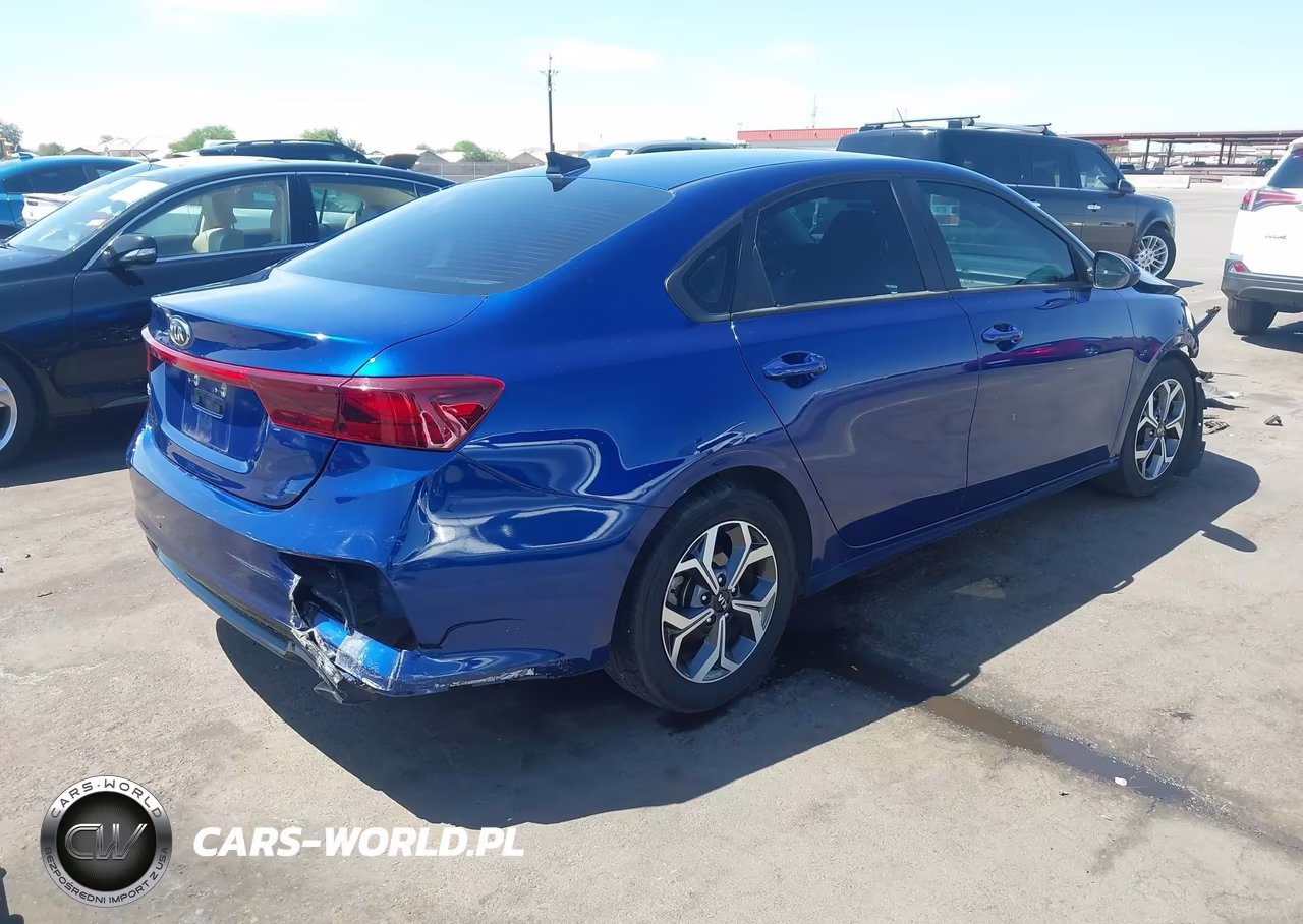 2020 Kia Forte Lxs VIN:3KPF24ADXLE243730 - 4