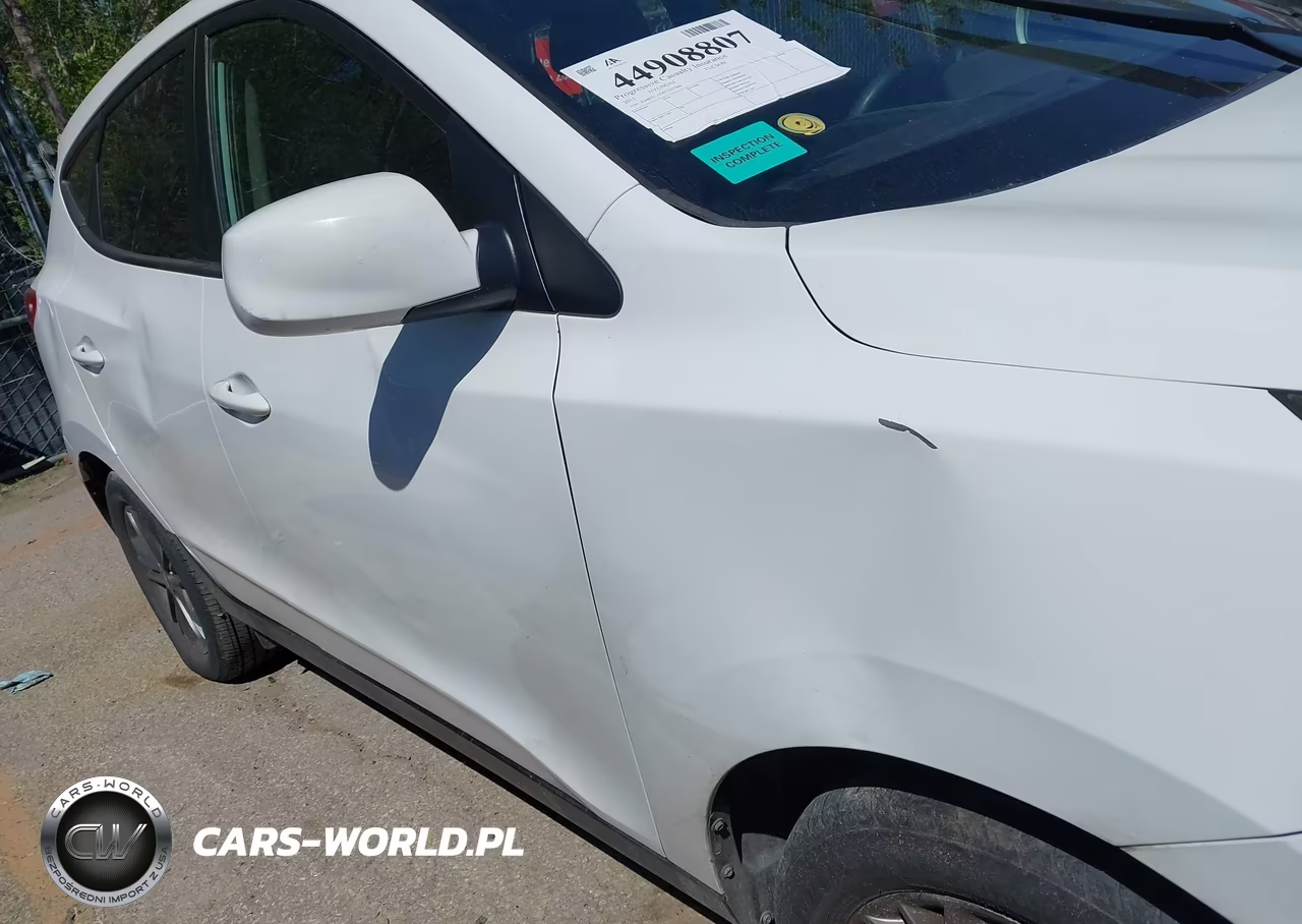 2015 Hyundai Tucson Gls VIN:KM8JTCAF8FU107066 - 15