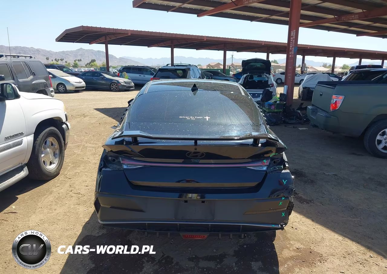 2024 Hyundai Elantra Sel VIN:KMHLM4DGXRU778100 - 17