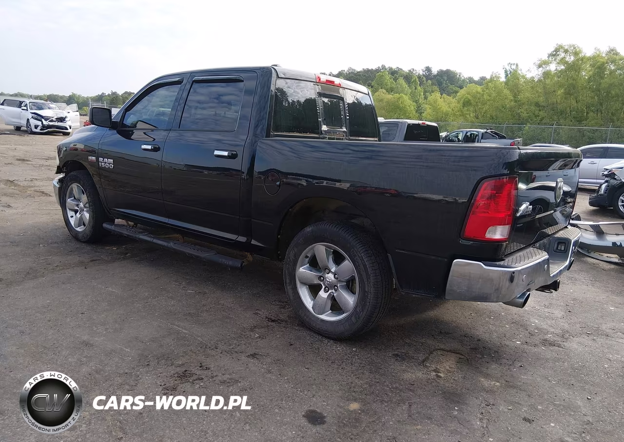 2015 Ram 1500 Big Horn VIN:1C6RR6LT9FS591584 - 3