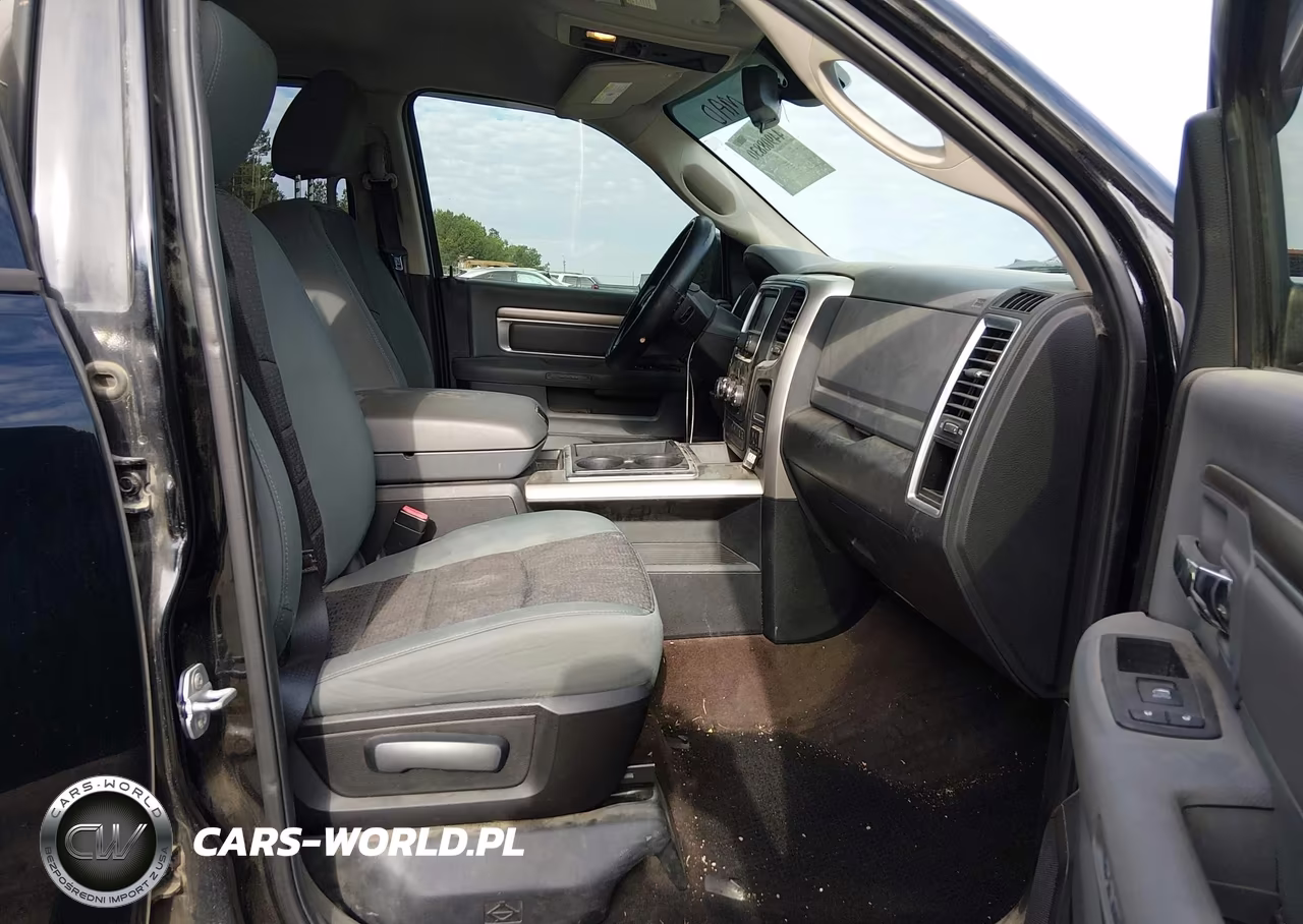 2015 Ram 1500 Big Horn VIN:1C6RR6LT9FS591584 - 5