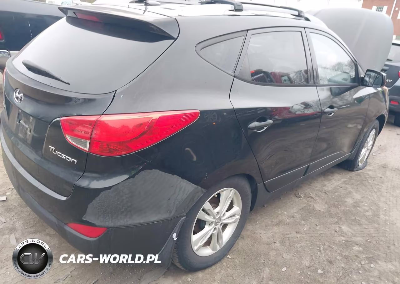 2011 Hyundai Tucson Gls VIN:KM8JU3AC5BU198102 - 4