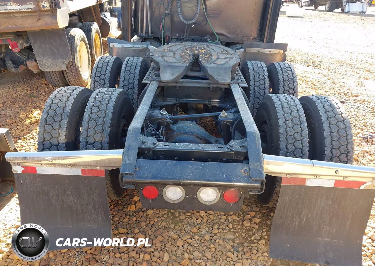 2015 Kenworth Construction T660 VIN:1XKAD49X4FJ445641 - 14