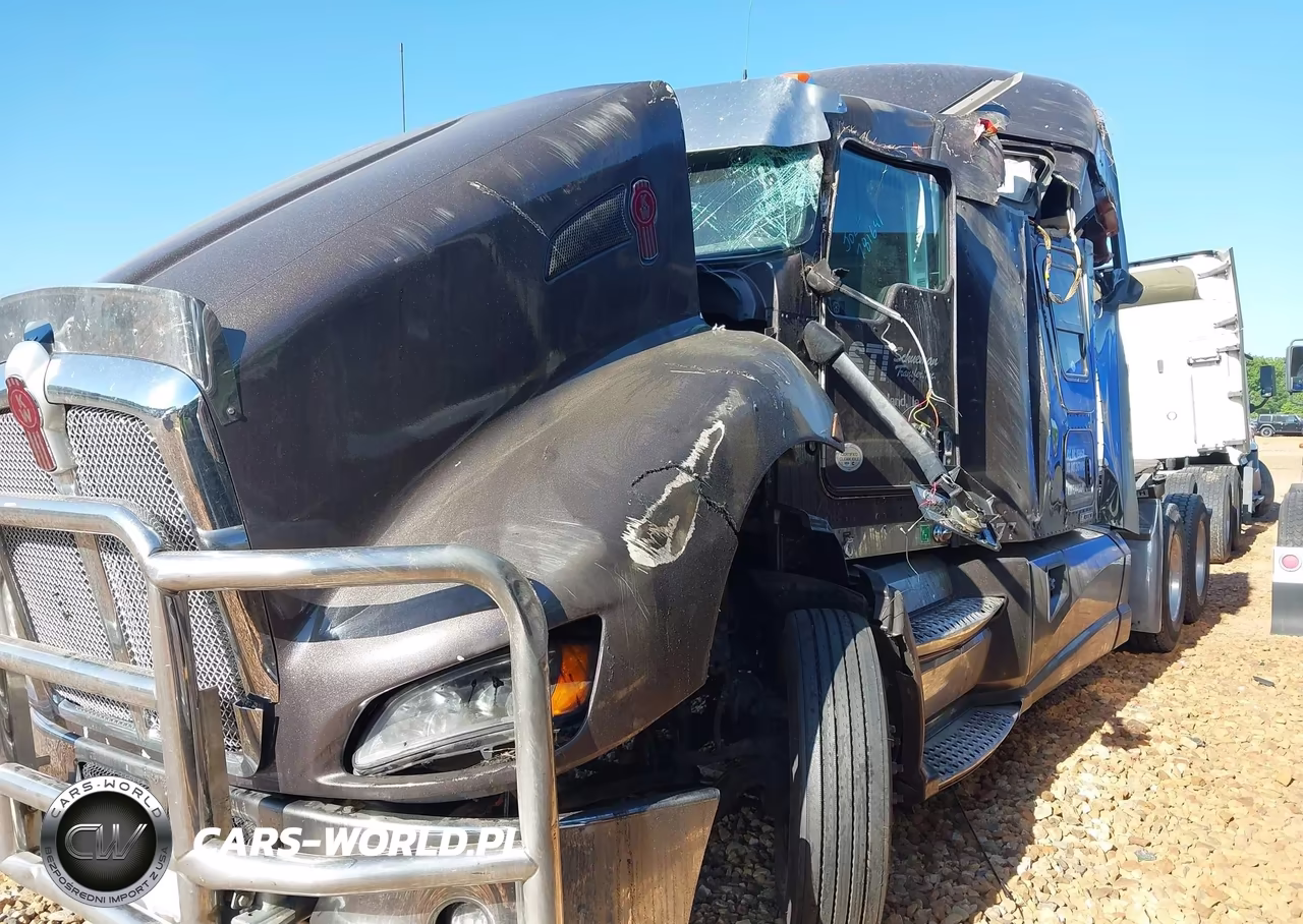 2015 Kenworth Construction T660 VIN:1XKAD49X4FJ445641 - 16