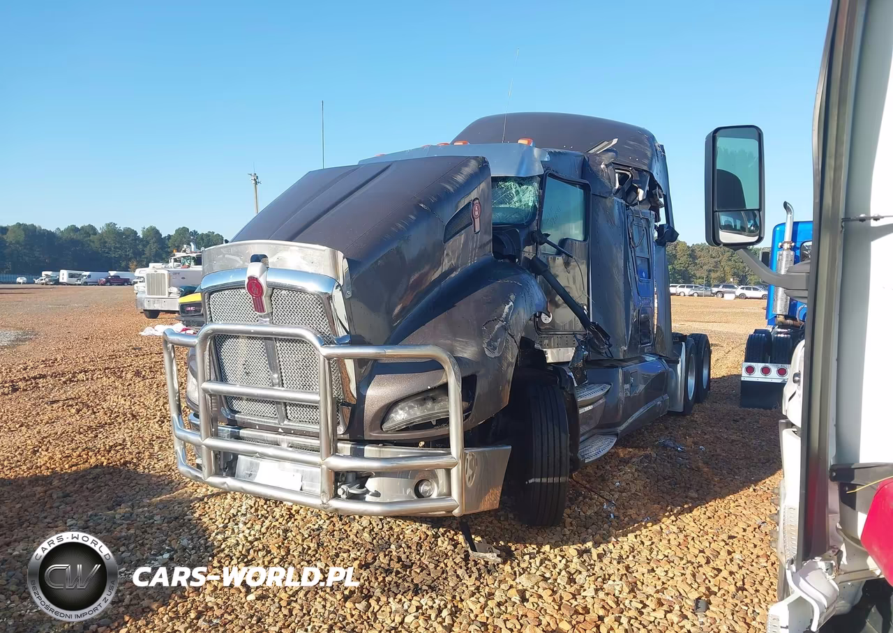 2015 Kenworth Construction T660 VIN:1XKAD49X4FJ445641 - 2