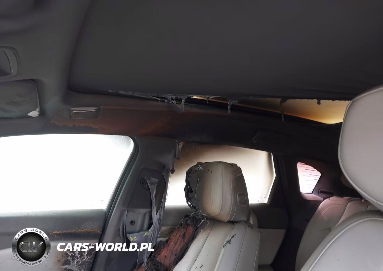 2025 Cadillac Optiq Luxury 2 Awd VIN:3GYK3DMR4SS198717 - 12