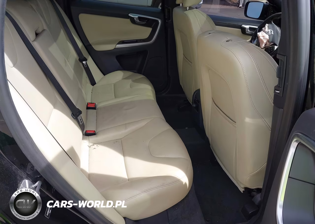 2015 Volvo Xc60 T5 Premier VIN:YV440MDKXF2741495 - 8