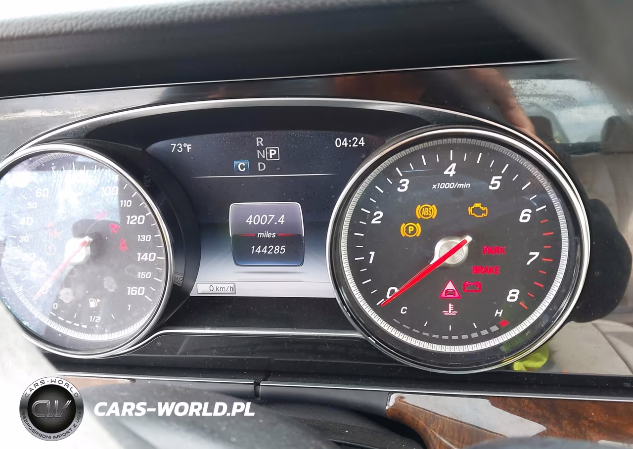 2019 Mercedes-Benz E 300 4Matic VIN:WDDZF4KB2KA533708 - 7