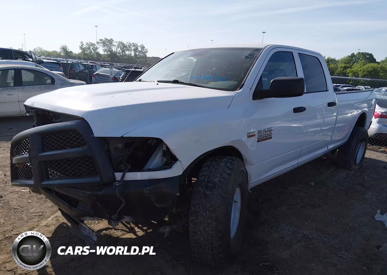 2018 Ram 2500 Tradesman 4X2 8' Box VIN:3C6TR4HT9JG204616 - 2