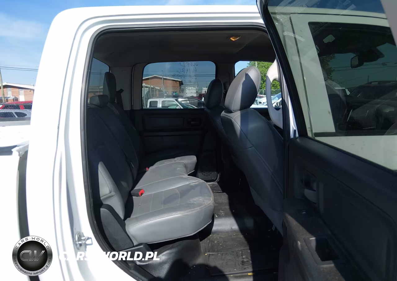 2018 Ram 2500 Tradesman 4X2 8' Box VIN:3C6TR4HT9JG204616 - 8