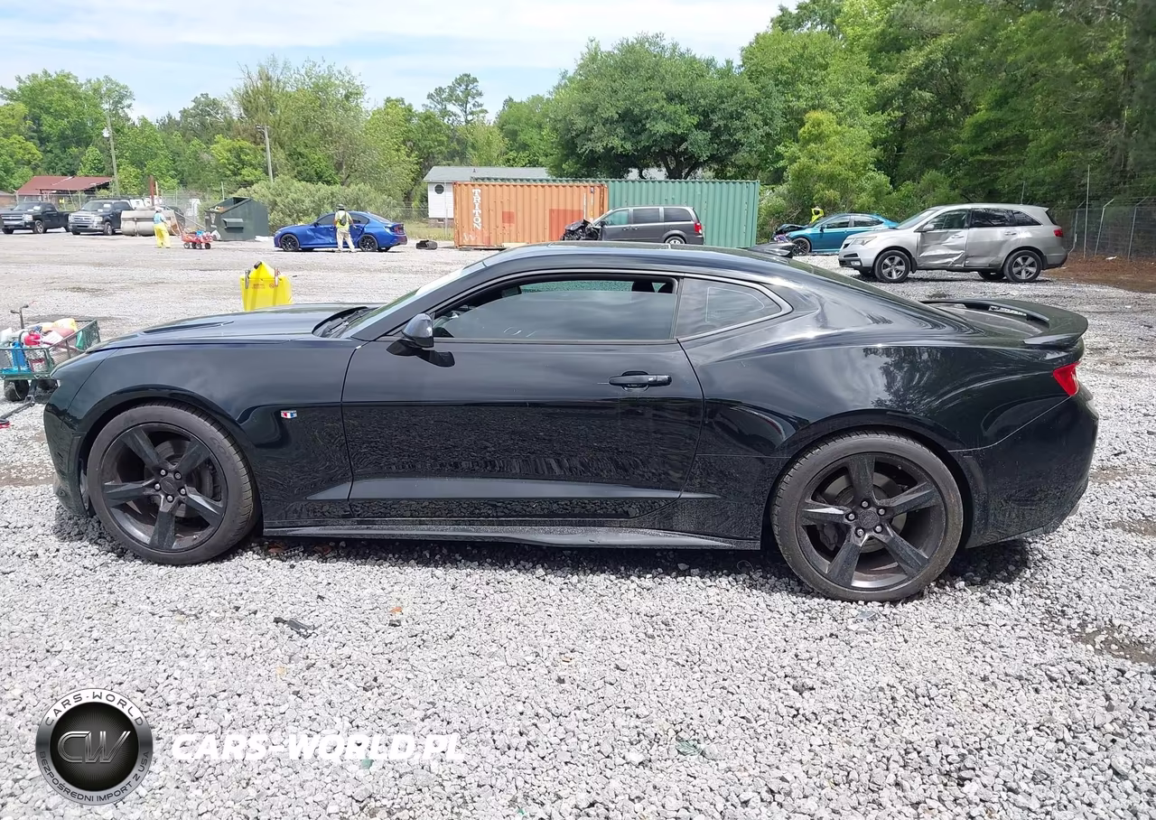 2018 Chevrolet Camaro 2Ss VIN:1G1FH1R76J0119562 - 14
