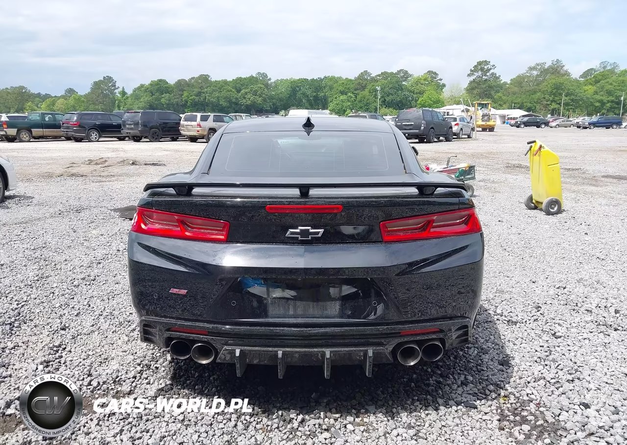 2018 Chevrolet Camaro 2Ss VIN:1G1FH1R76J0119562 - 16