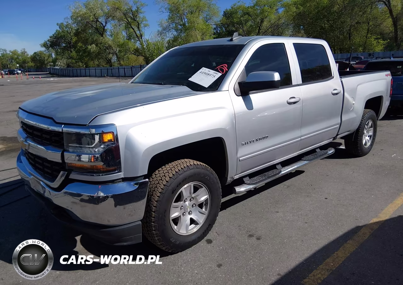 2018 Chevrolet Silverado 1500 1Lt VIN:1GCUKREC7JF218213 - 2