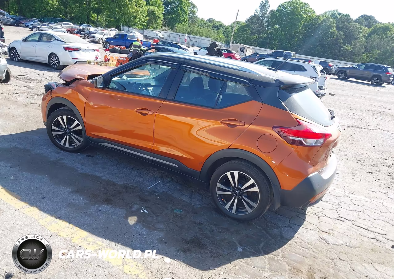 2019 Nissan Kicks Sr VIN:3N1CP5CU9KL546602 - 3