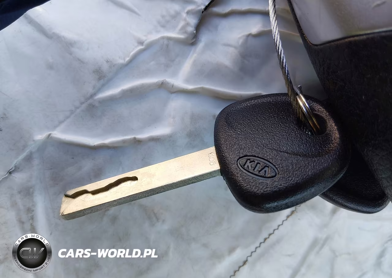 2018 Kia Rio S VIN:3KPA24AB4JE076979 - 11