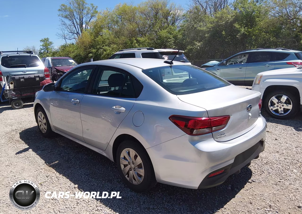 2018 Kia Rio S VIN:3KPA24AB4JE076979 - 3