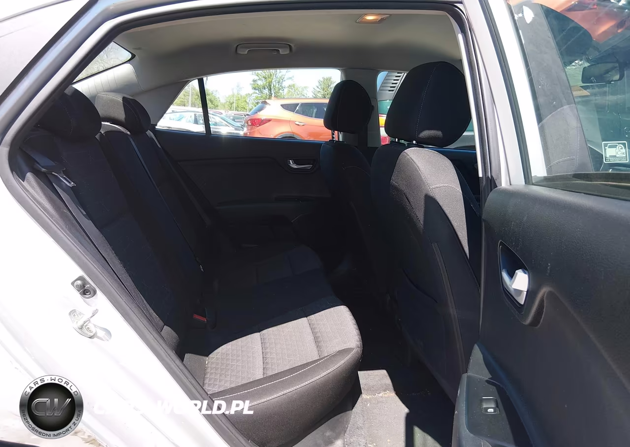 2018 Kia Rio S VIN:3KPA24AB4JE076979 - 8