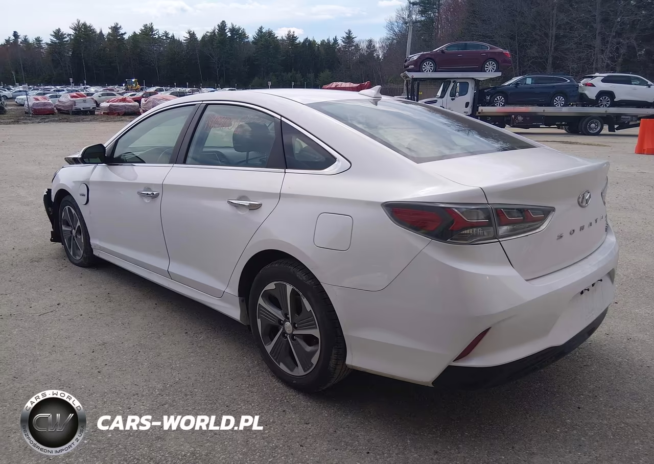 2019 Hyundai Sonata Plug-In Hybrid VIN:KMHE14L21KA092784 - 3