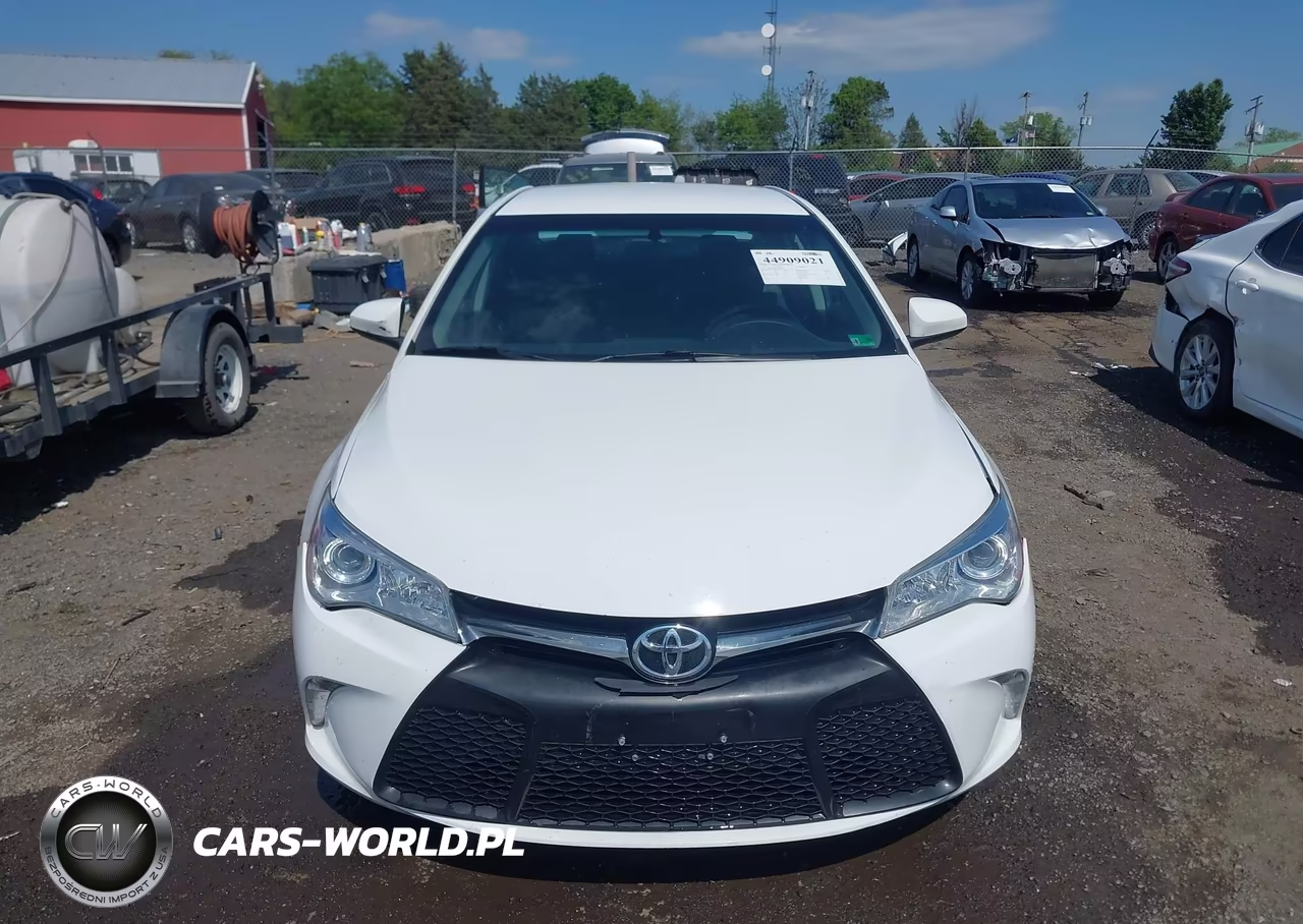 2017 Toyota Camry Se VIN:4T1BF1FK8HU369078 - 12