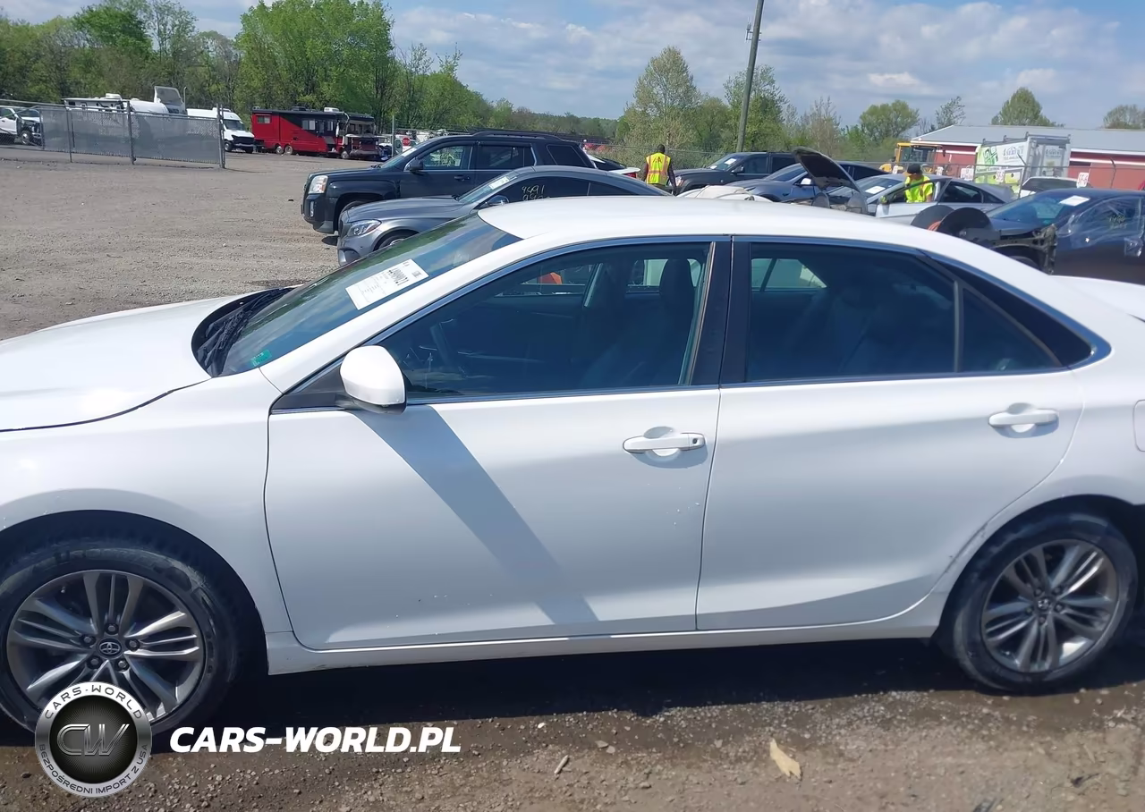 2017 Toyota Camry Se VIN:4T1BF1FK8HU369078 - 14
