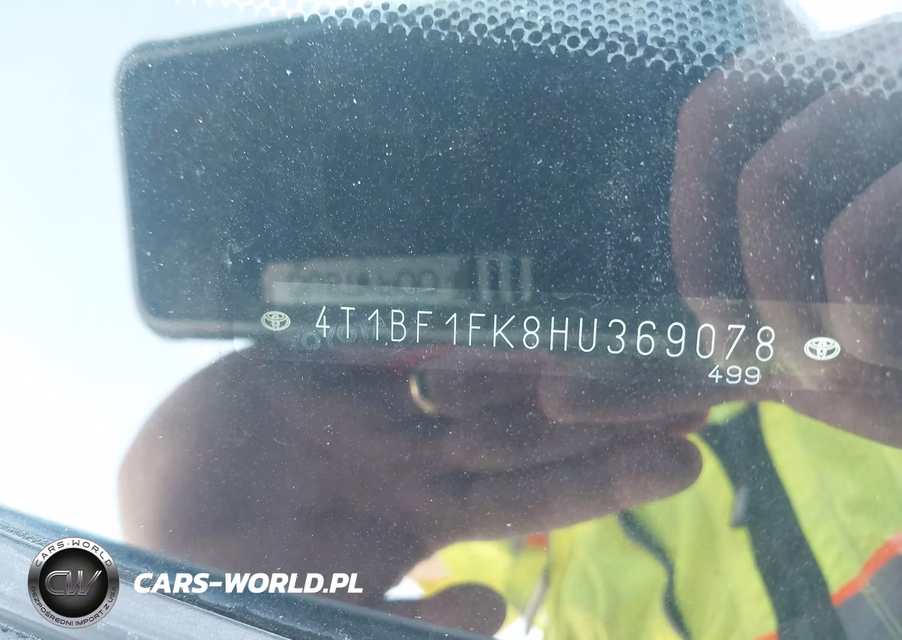 2017 Toyota Camry Se VIN:4T1BF1FK8HU369078 - 9