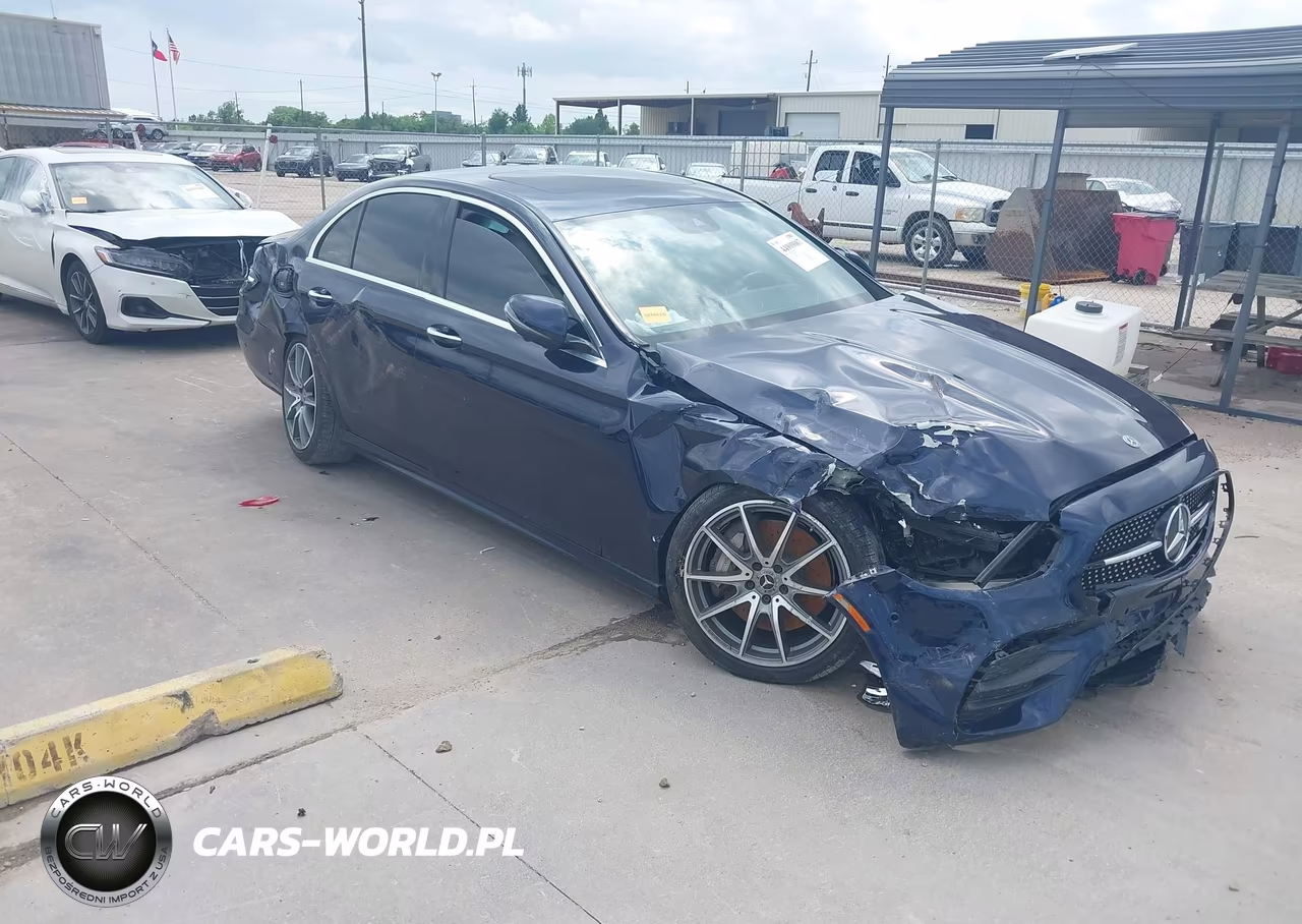 2021 Mercedes-Benz E 350 – zdjęcie 1 z 16