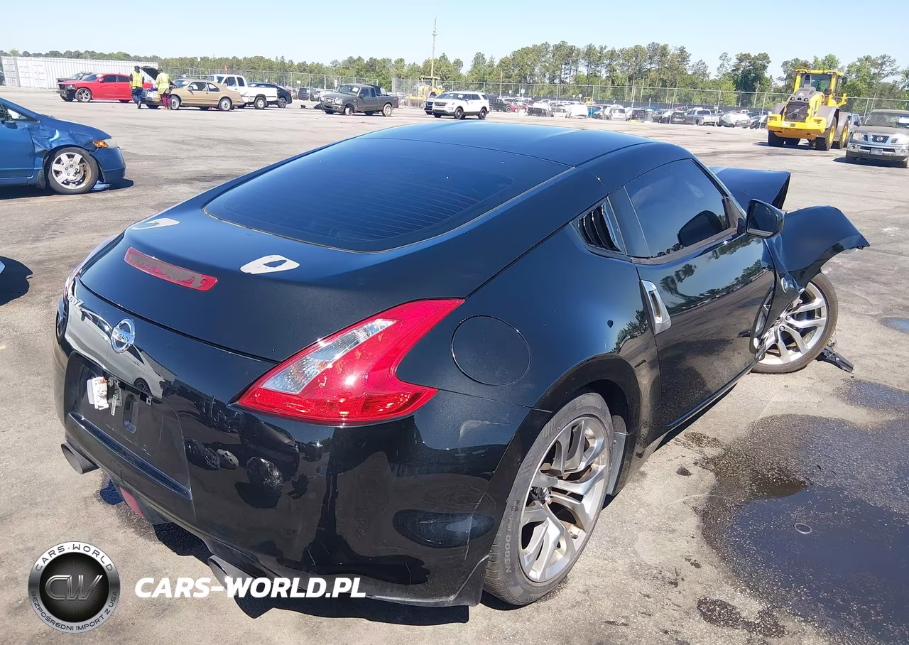 2014 Nissan 370Z VIN:JN1AZ4EH5EM637064 - 4