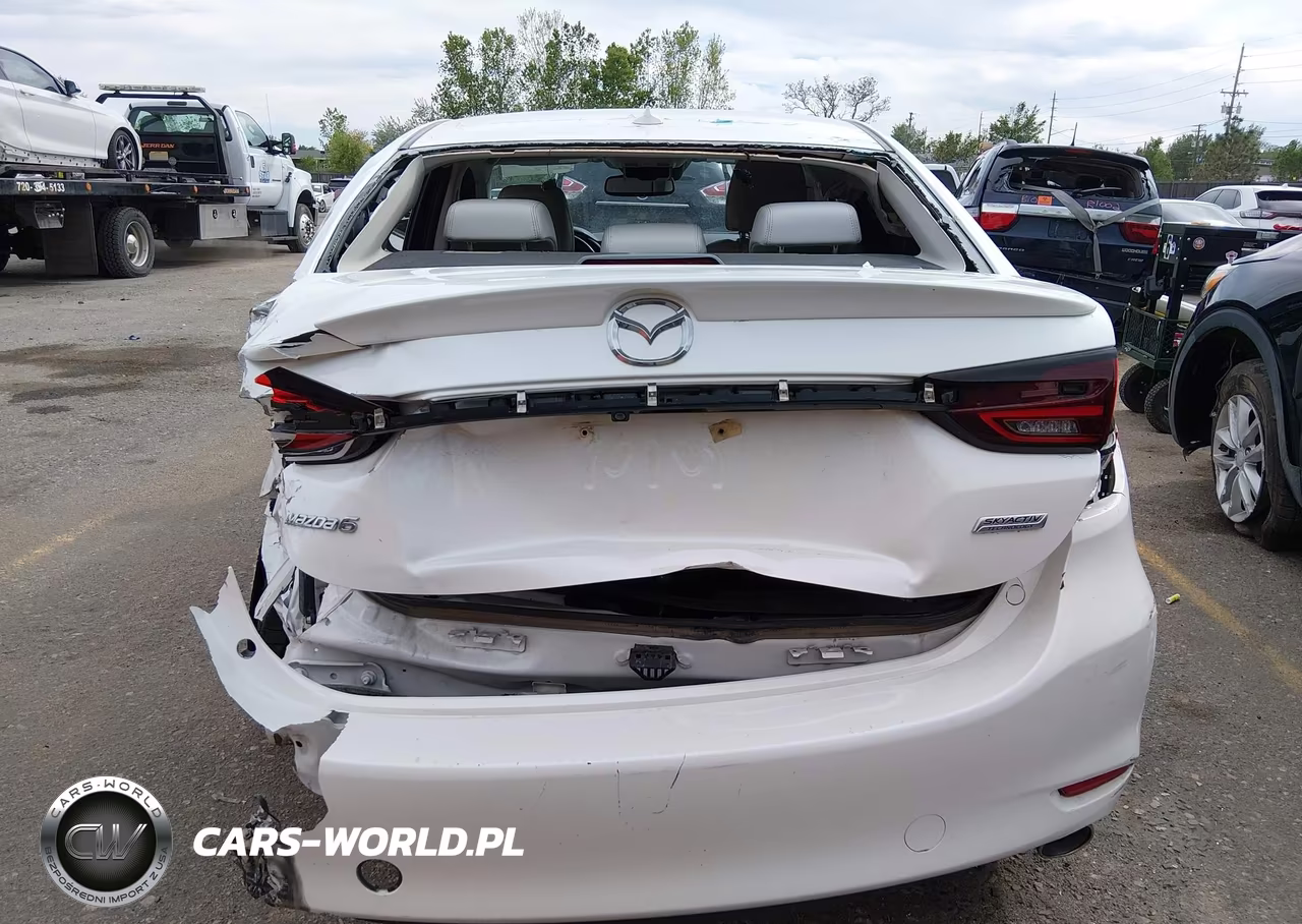 2018 Mazda Mazda6 Grand Touring Reserve VIN:JM1GL1WY4J1307160 - 16