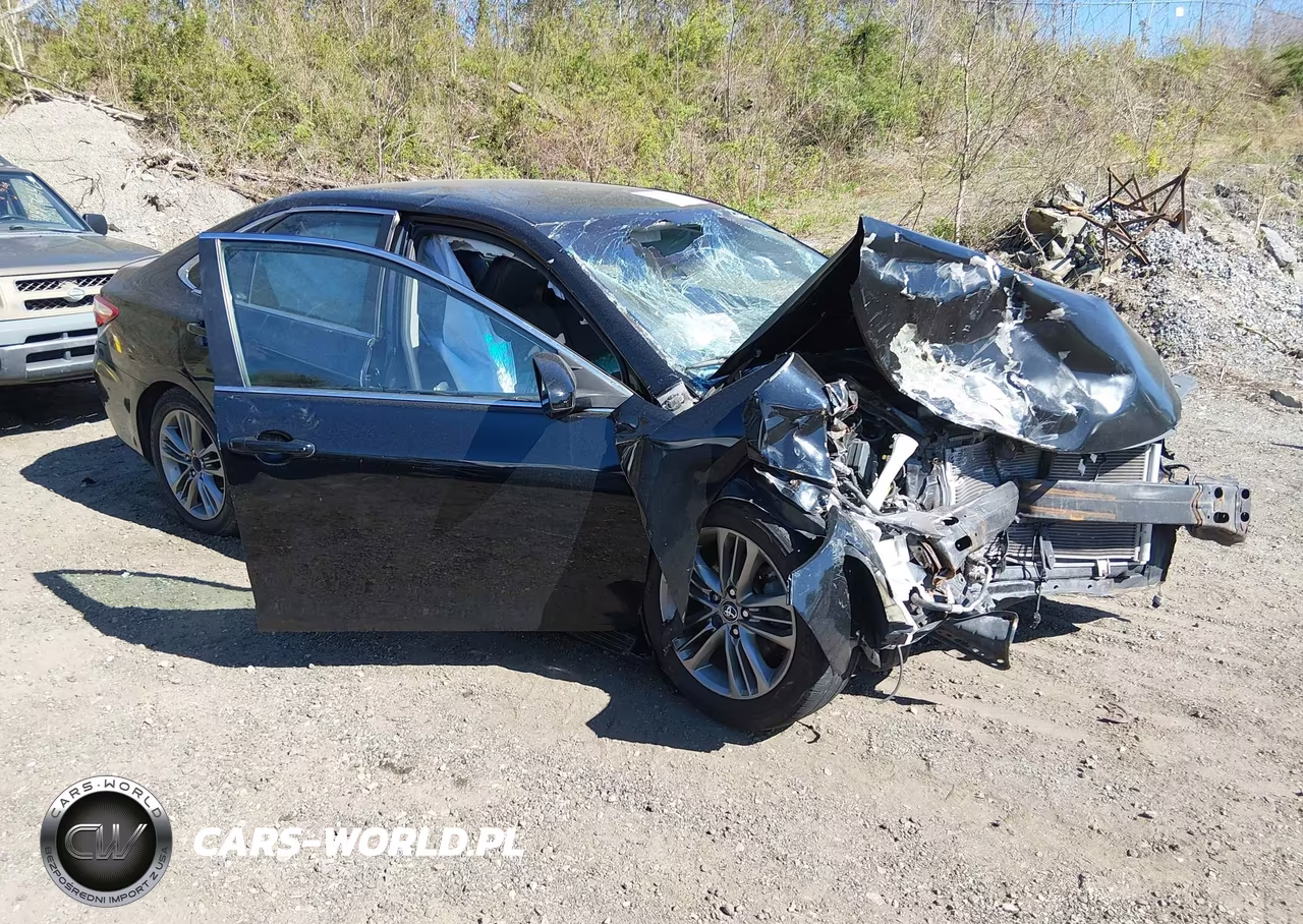 2017 Toyota Camry Se – zdjęcie 1 z 18