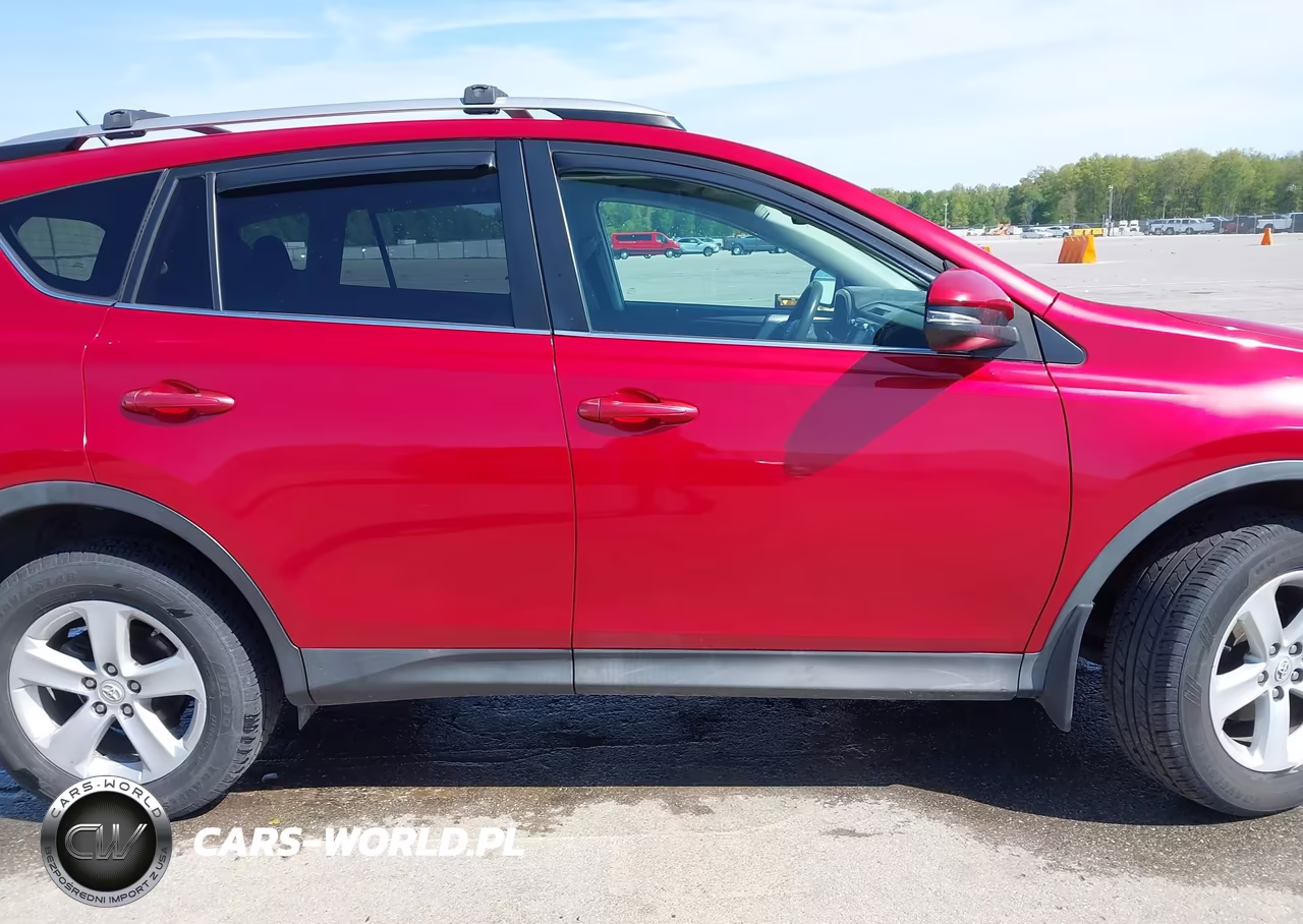 2013 Toyota Rav4 Xle VIN:2T3RFREVXDW075515 - 13
