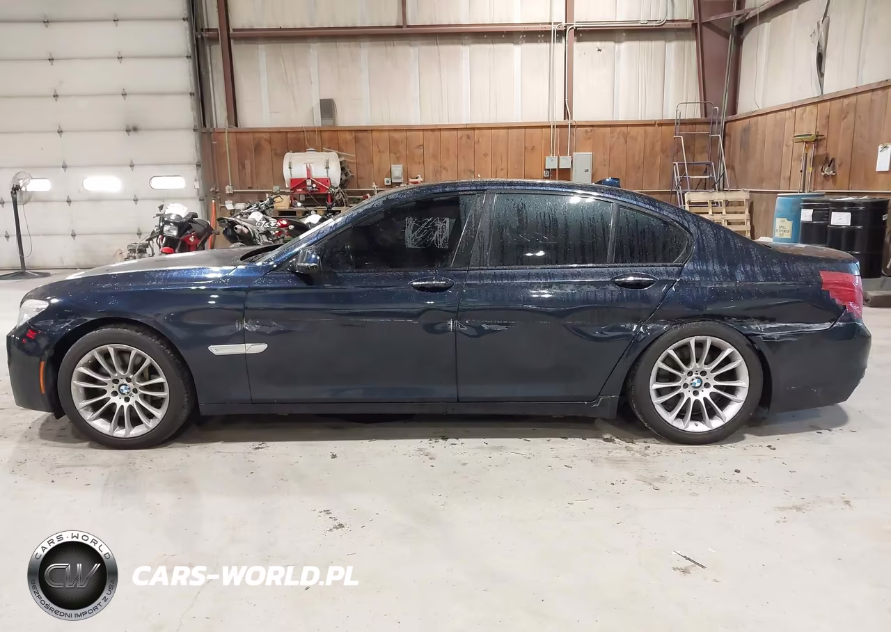 2015 BMW 750I xDrive VIN:WBAYB6C59FD966126 - 14