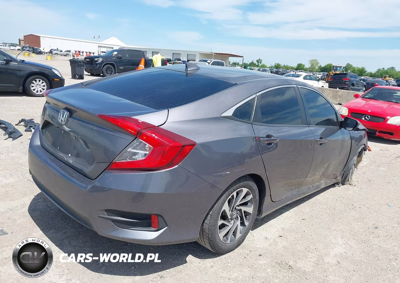2018 Honda Civic Ex VIN:2HGFC2F74JH502901 - 4