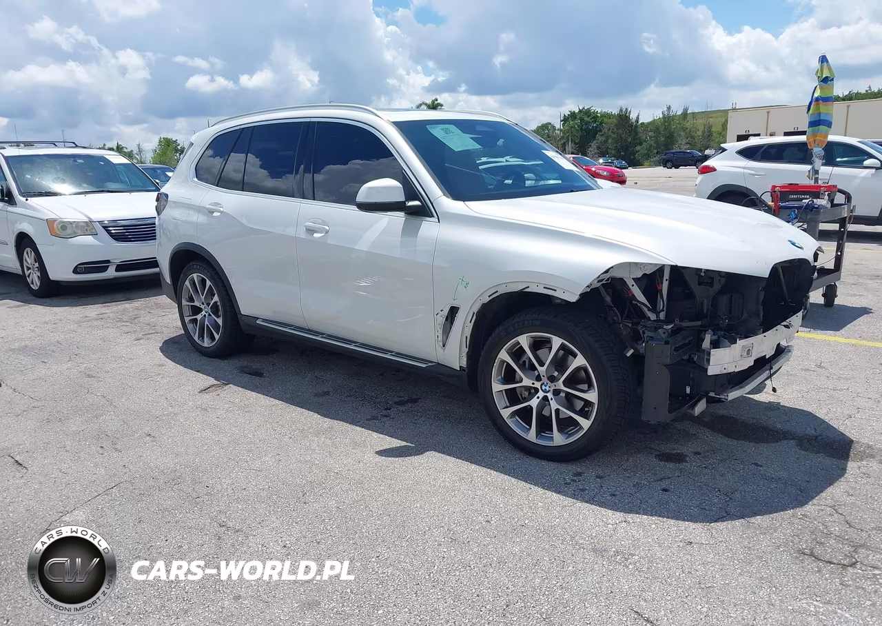 2024 BMW X5 xDrive40I