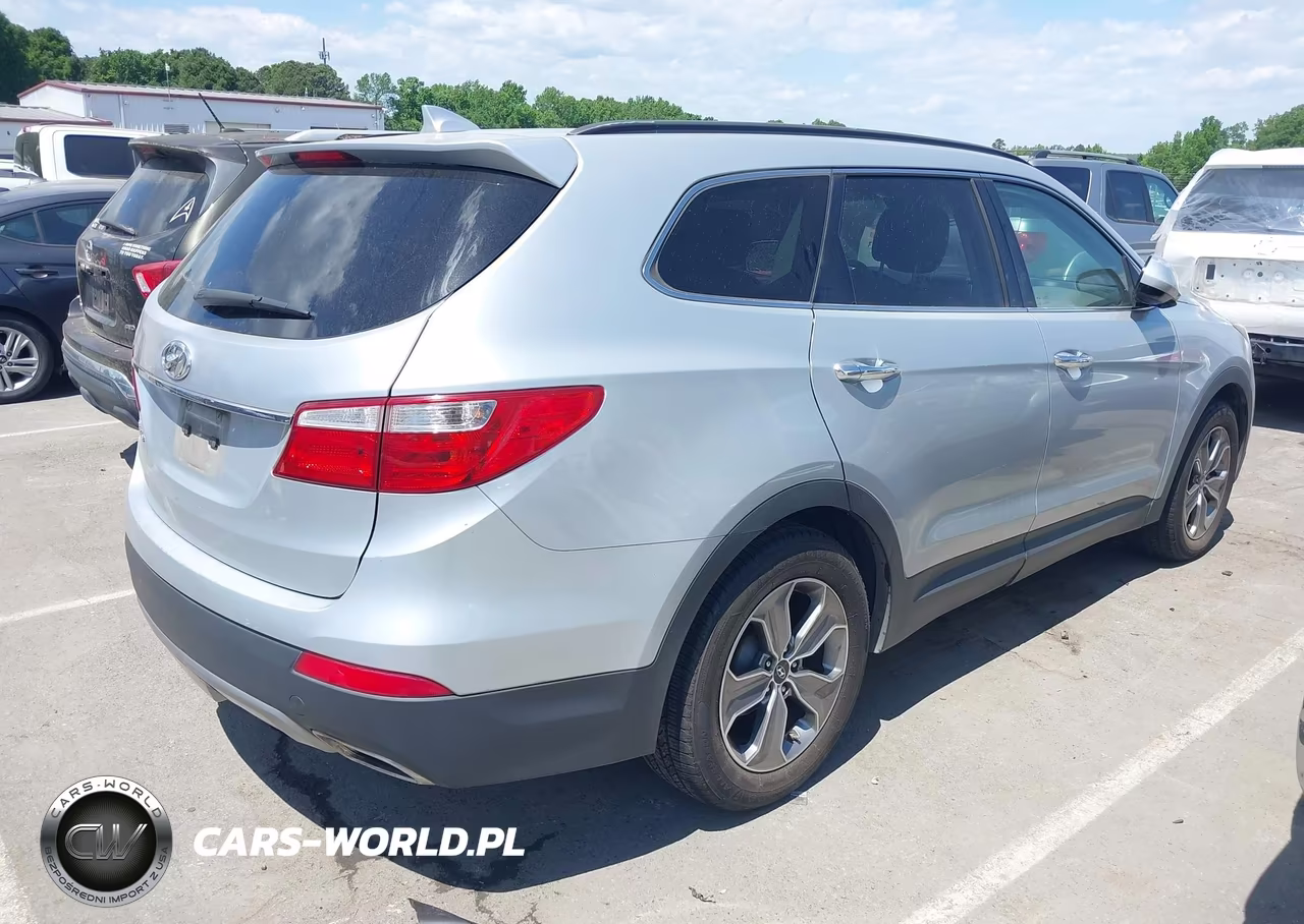 2015 Hyundai Santa Fe Gls VIN:KM8SM4HFXFU088954 - 4