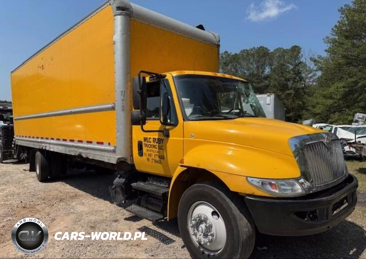 2018 INTERNATIONAL 4000 4300