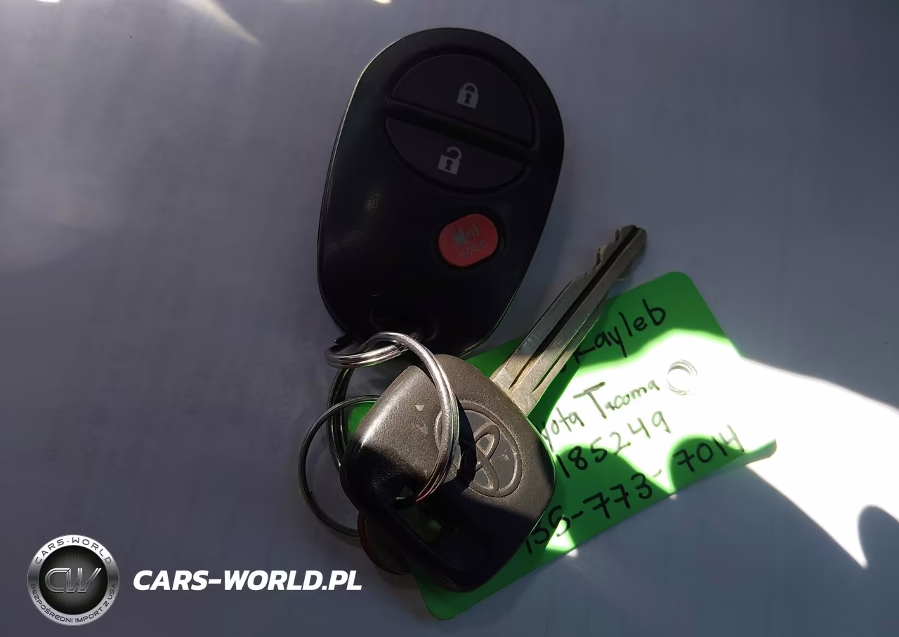 2014 Toyota Tacoma VIN:5TFUX4EN3EX025790 - 11