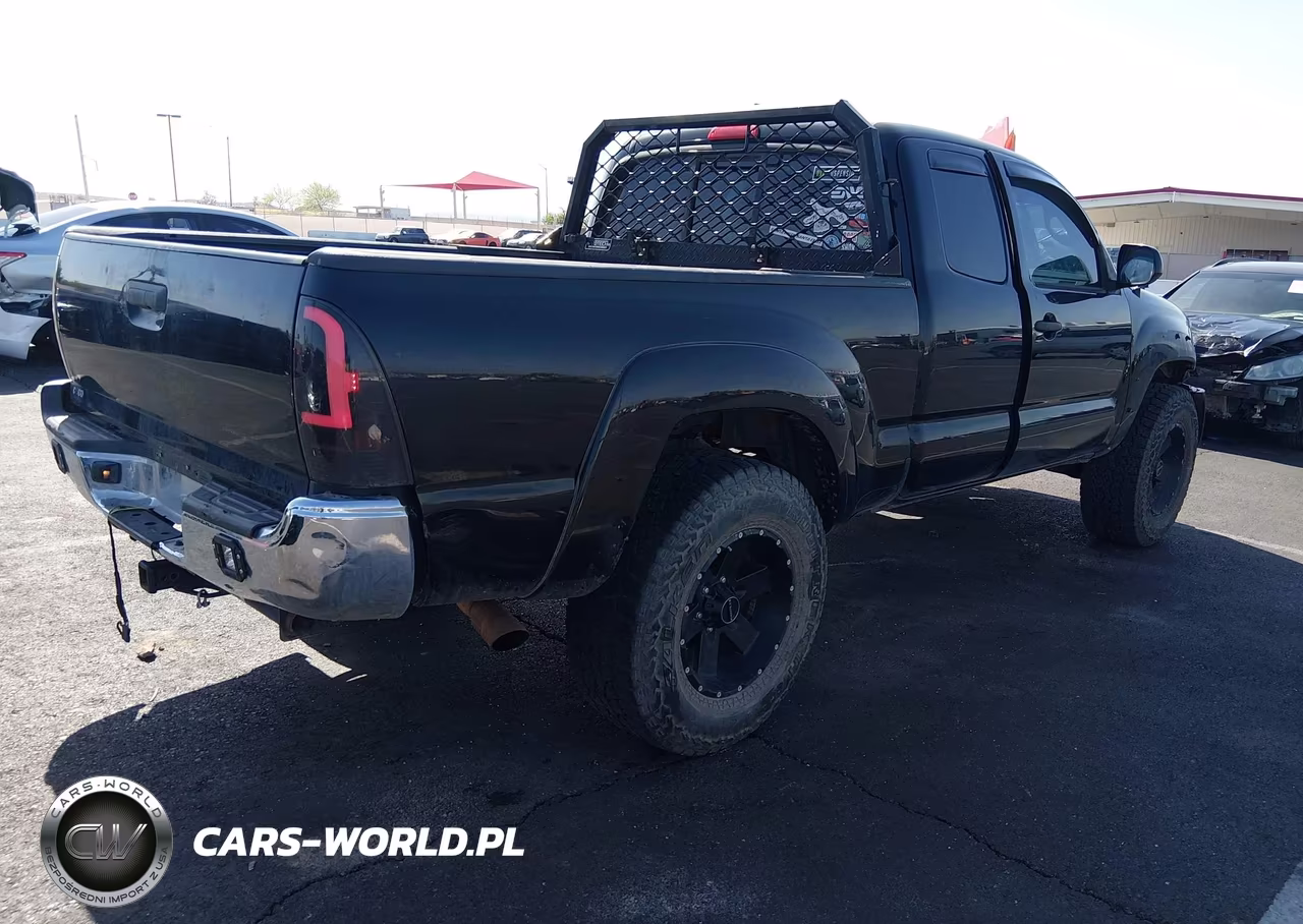 2014 Toyota Tacoma VIN:5TFUX4EN3EX025790 - 4